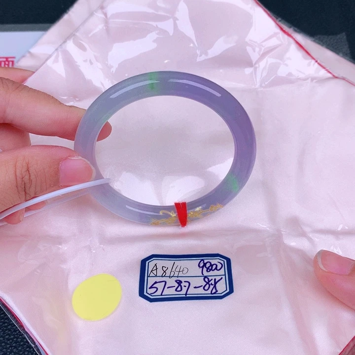 翡翠手镯未镶嵌缅甸翡翠