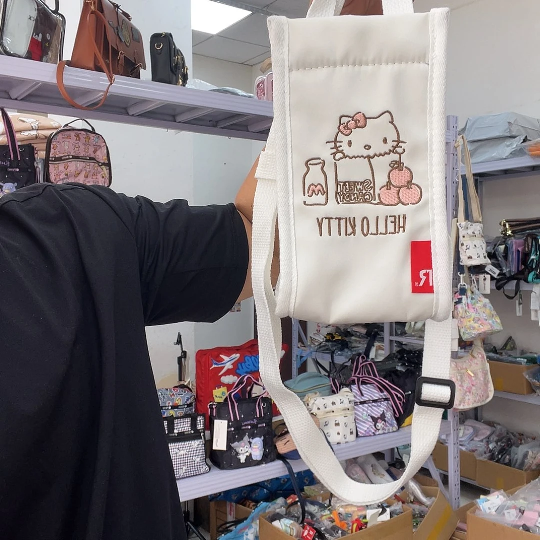 PU化妆包等产品和产品