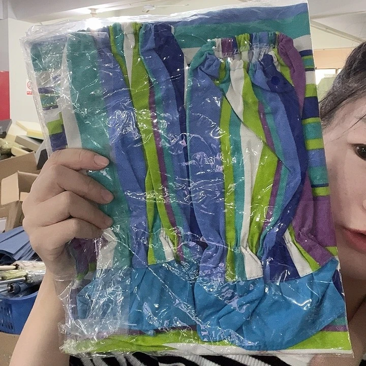 三件套围裙发蓝色