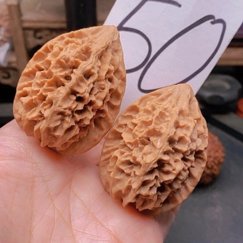 吊坠桃核40全品招财鼠