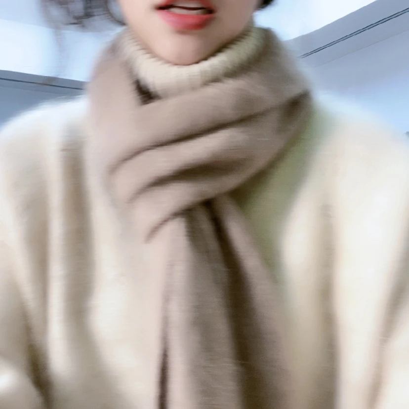 【闪购商品】驼色拉绒围巾