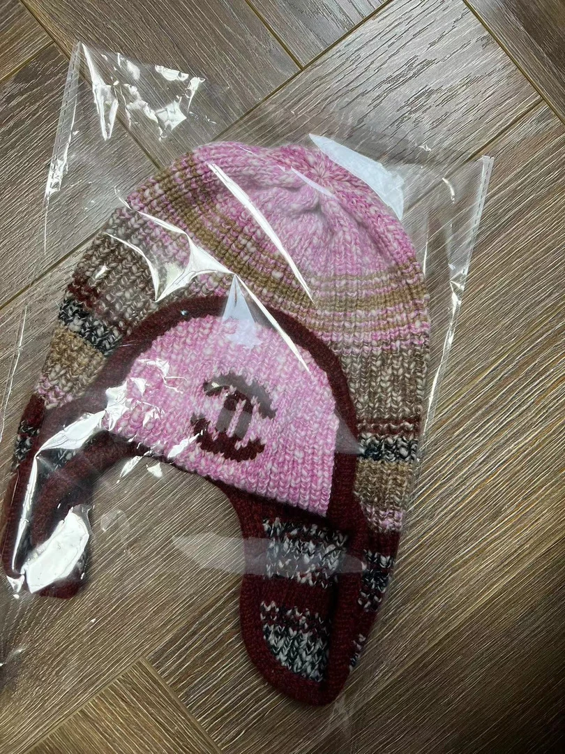 未使用 Chanel/香奈儿 澳海贝/香奈儿滑雪帽冷帽