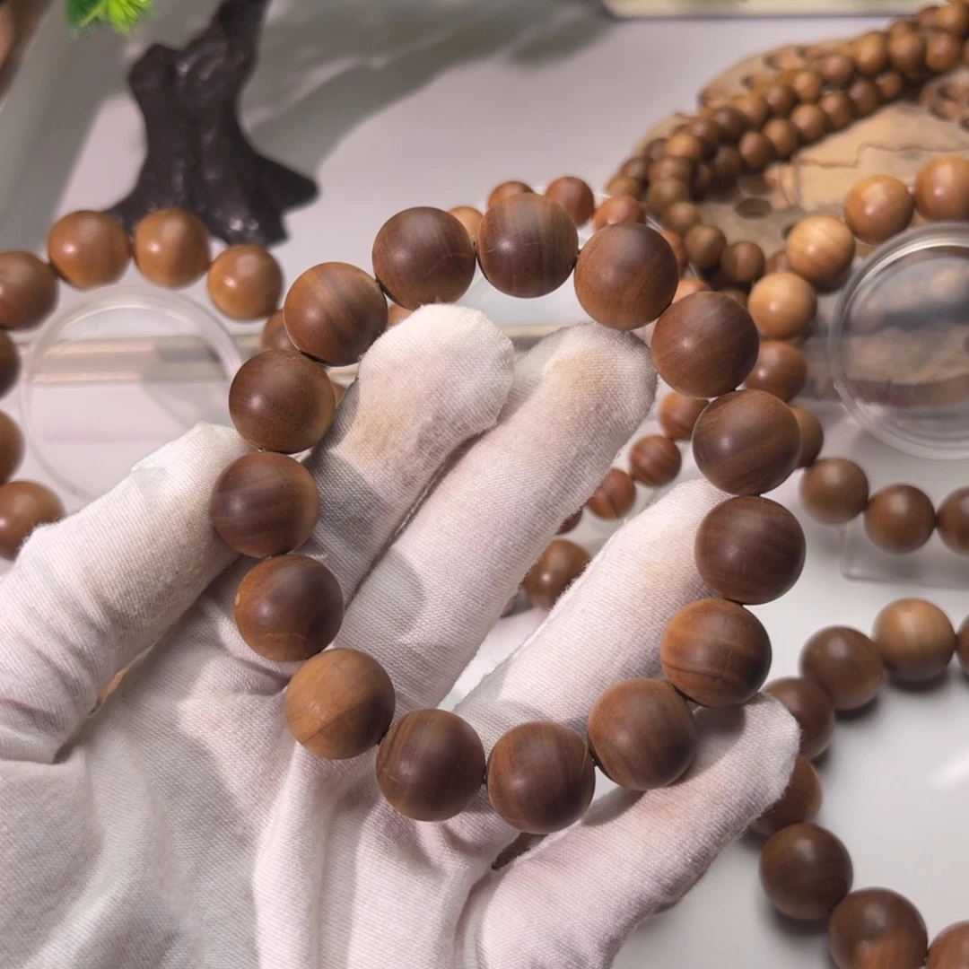 檀香木其他横纹黑肉1.5树心瑕疵