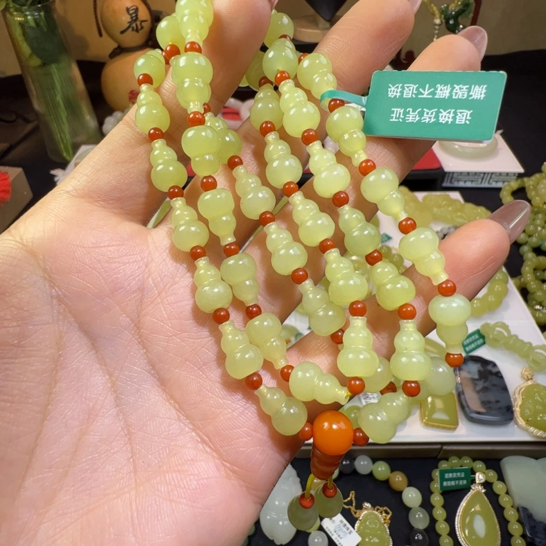 和田玉未镶嵌笔搁