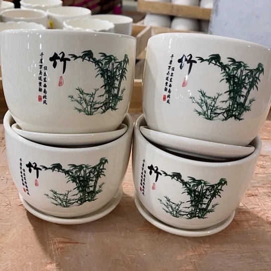 多肉绿植陶瓷花盆9.9包邮，有孔