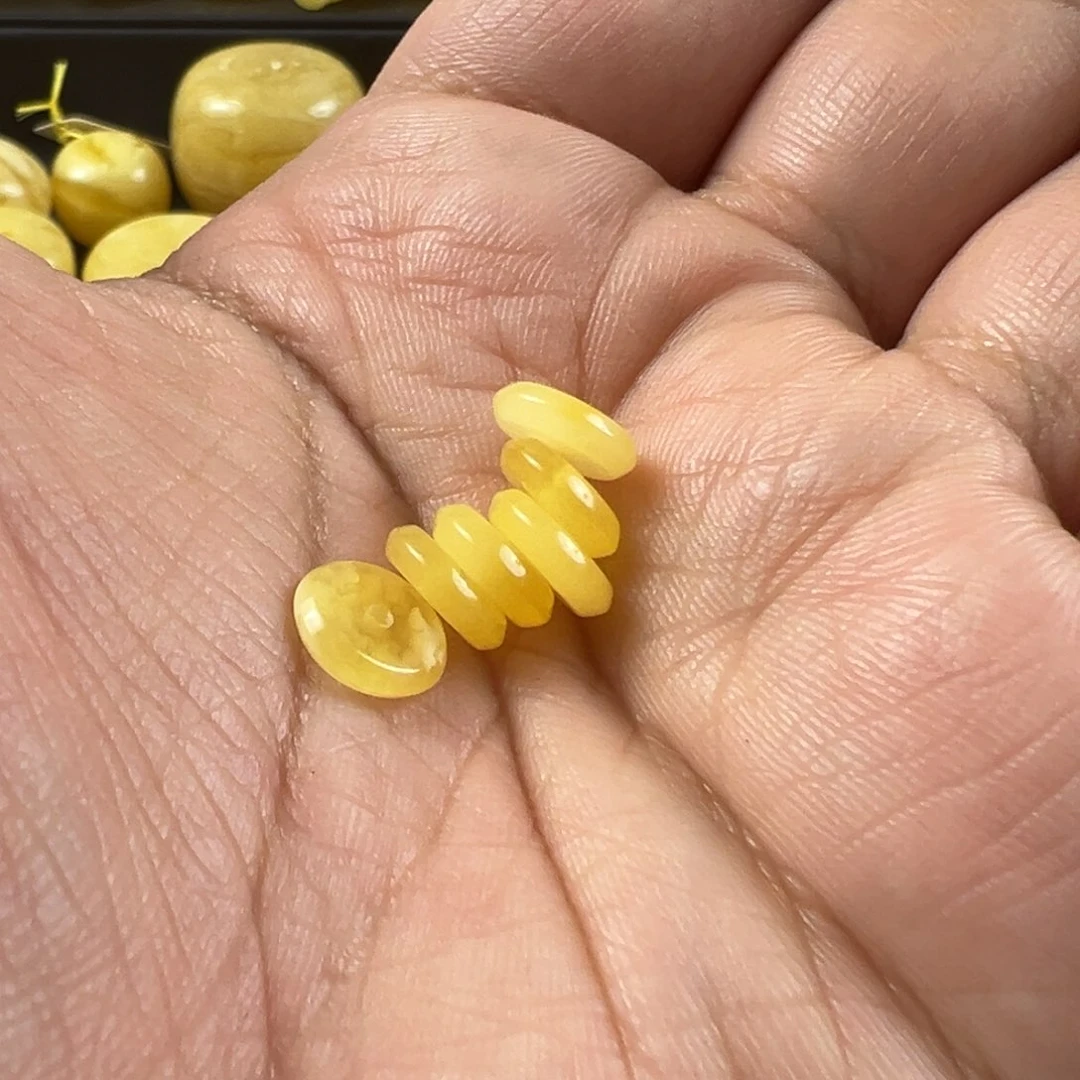 未镶嵌蜜蜡裸石万**华21 号