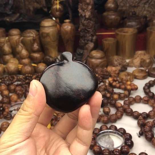 代***n海南黄花梨手把件一个