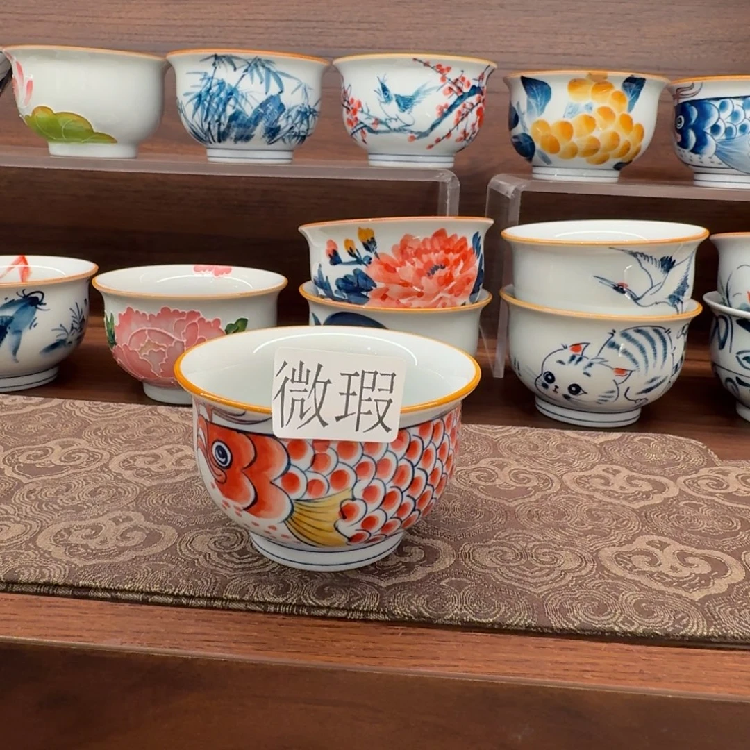 釉下手绘茶具微瑕