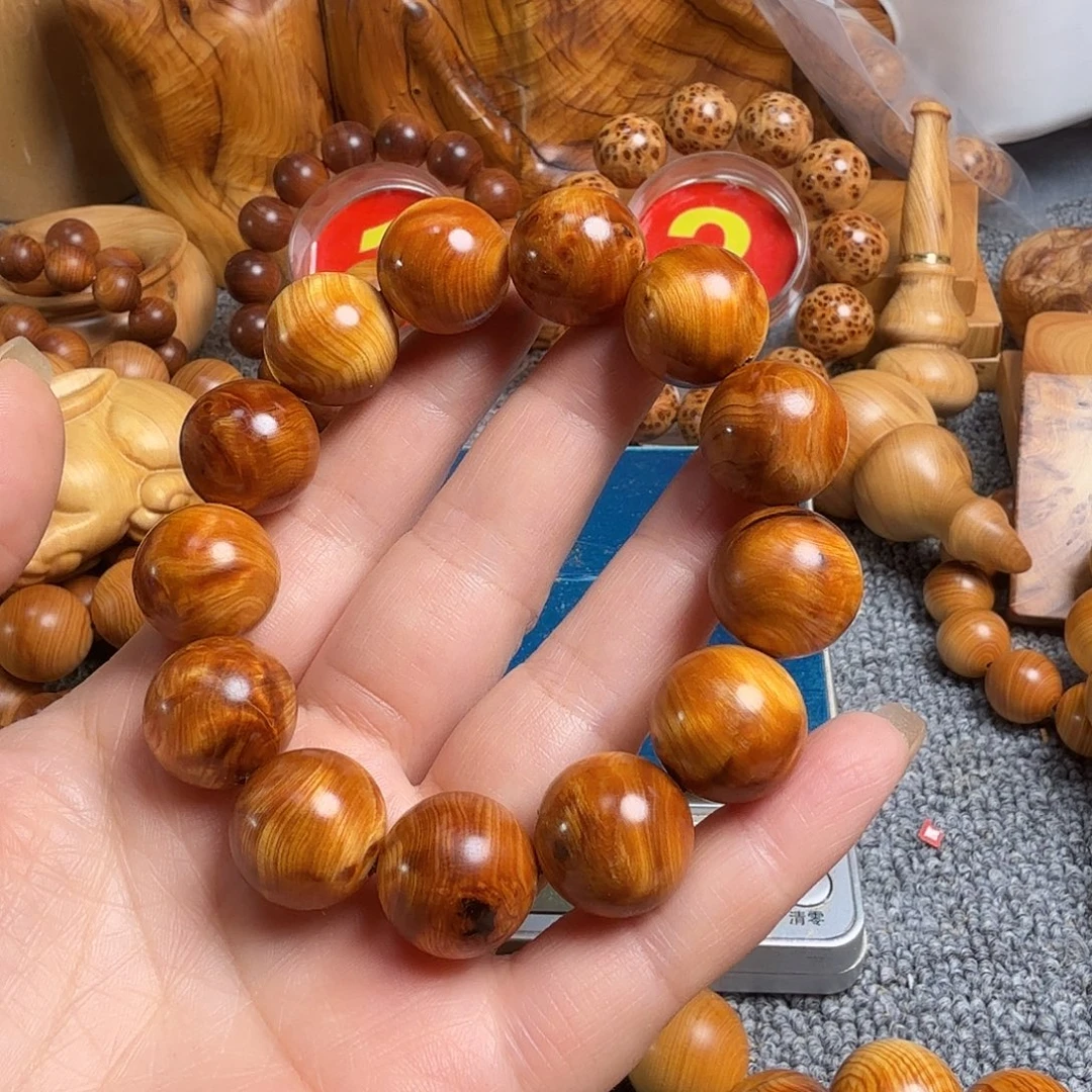 柏木（崖柏）太行崖柏1.8红油闪电瑕疵