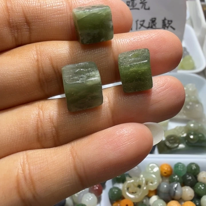 未镶嵌和田玉珠宝半成品
