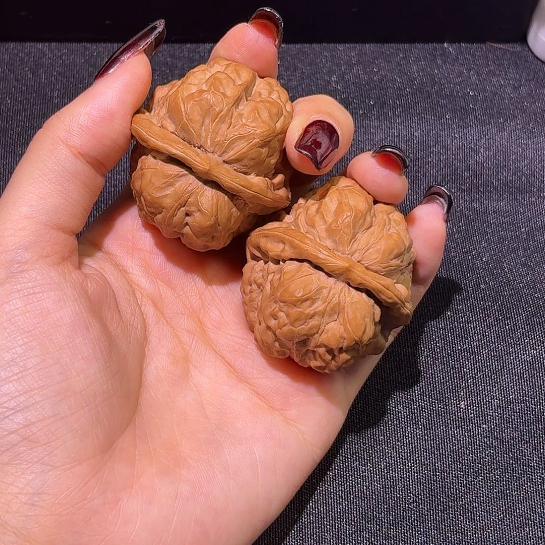 文玩核桃吊坠荷叶底三角蛙福利核桃