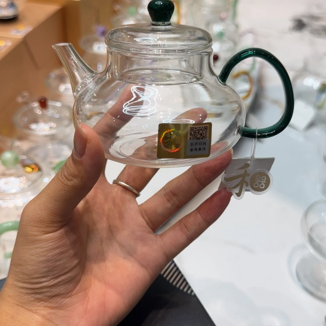 禾器墨绿色瑾玉壶