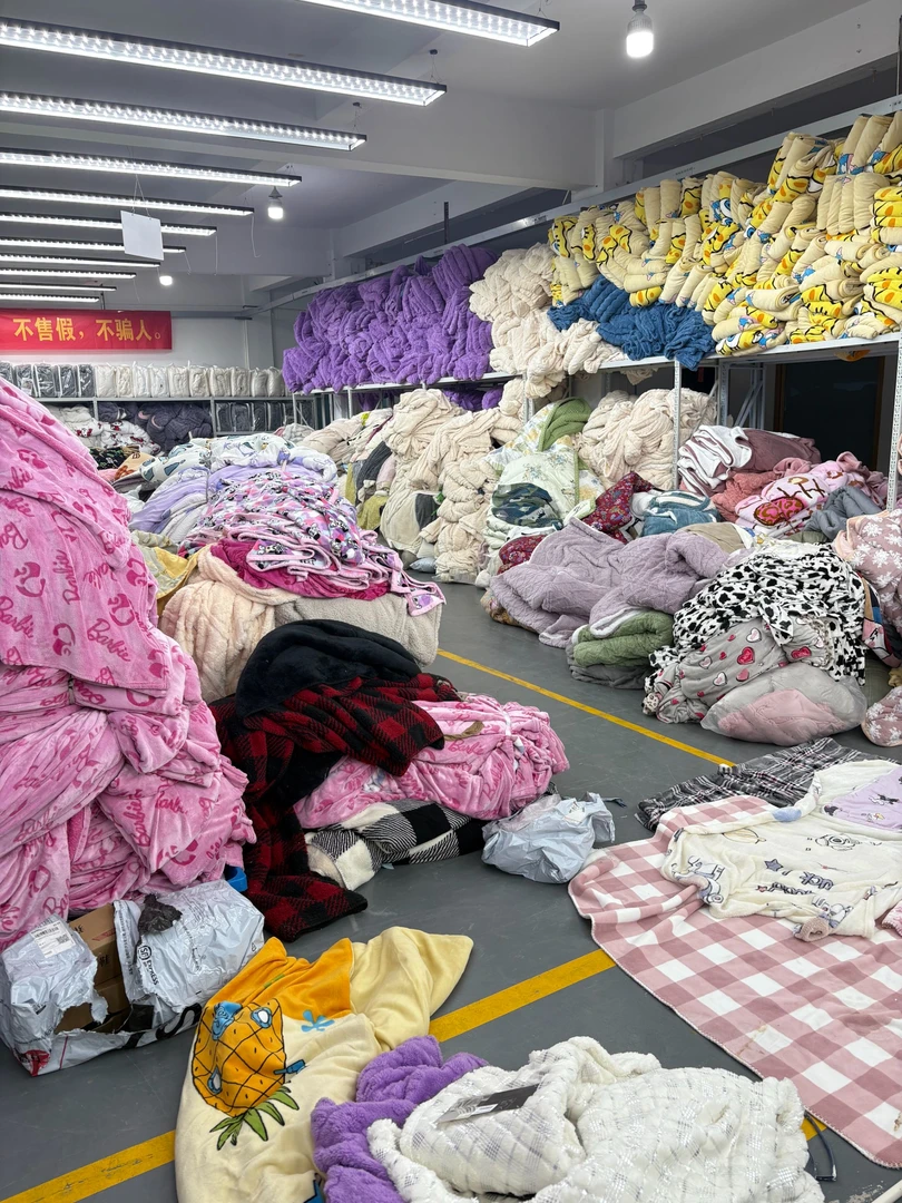 孤品！颜色不挑款式不挑毛毯