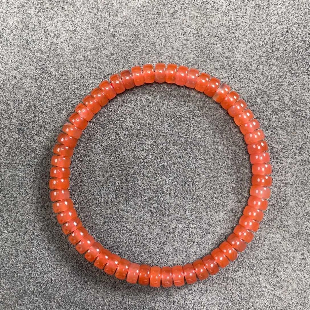 未镶嵌隔片手串南红玛瑙