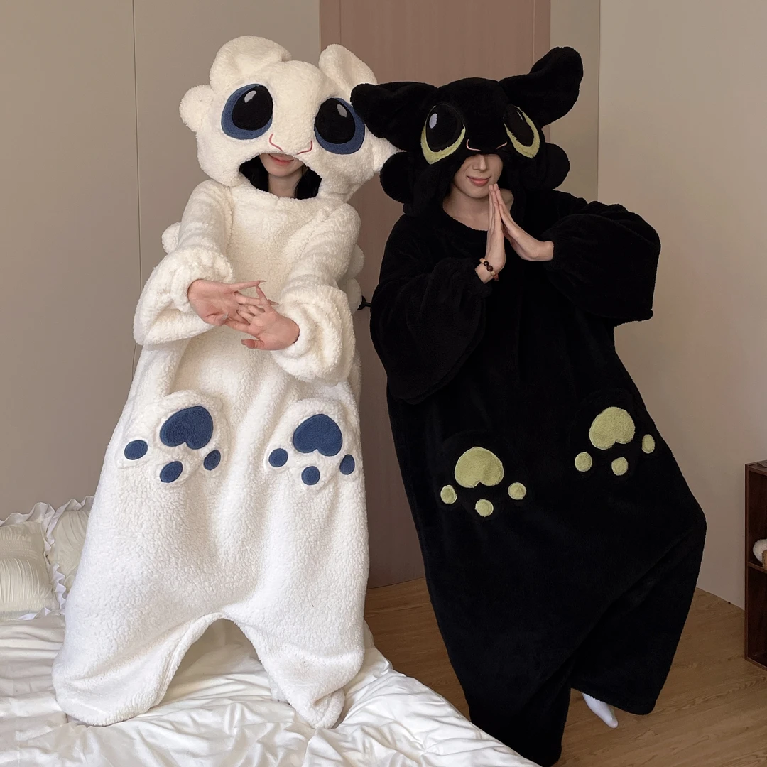 搞怪无牙仔睡袍情侣连体睡衣秋冬季珊瑚绒加厚保暖新款卡通可外穿
