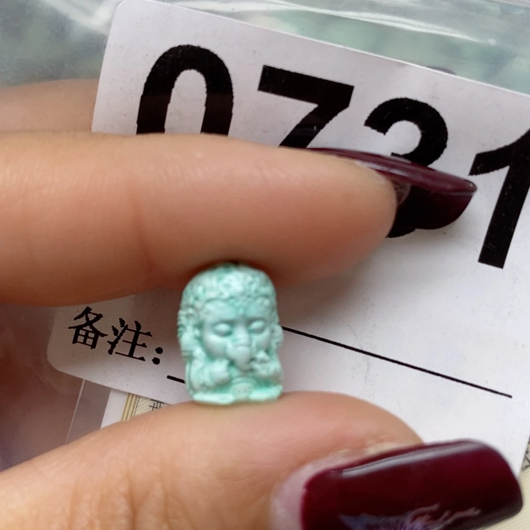 绿松石配饰未镶嵌