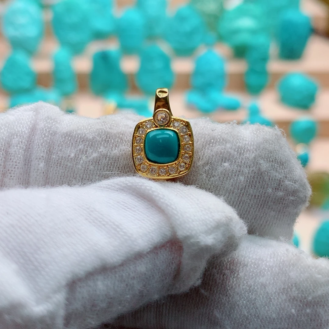 绿松石18K金镶嵌配饰