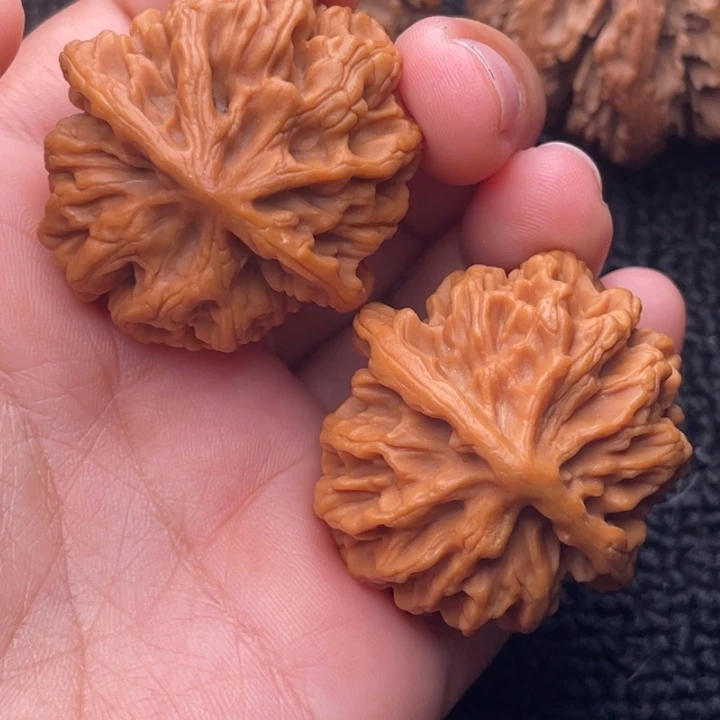 把件文玩核桃文玩核桃12