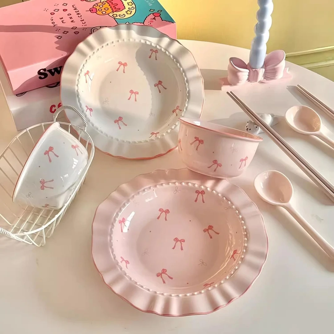 可爱碗ins新款蝴蝶结碗碟套装家用陶瓷碗餐具高颜值酸奶碗草帽