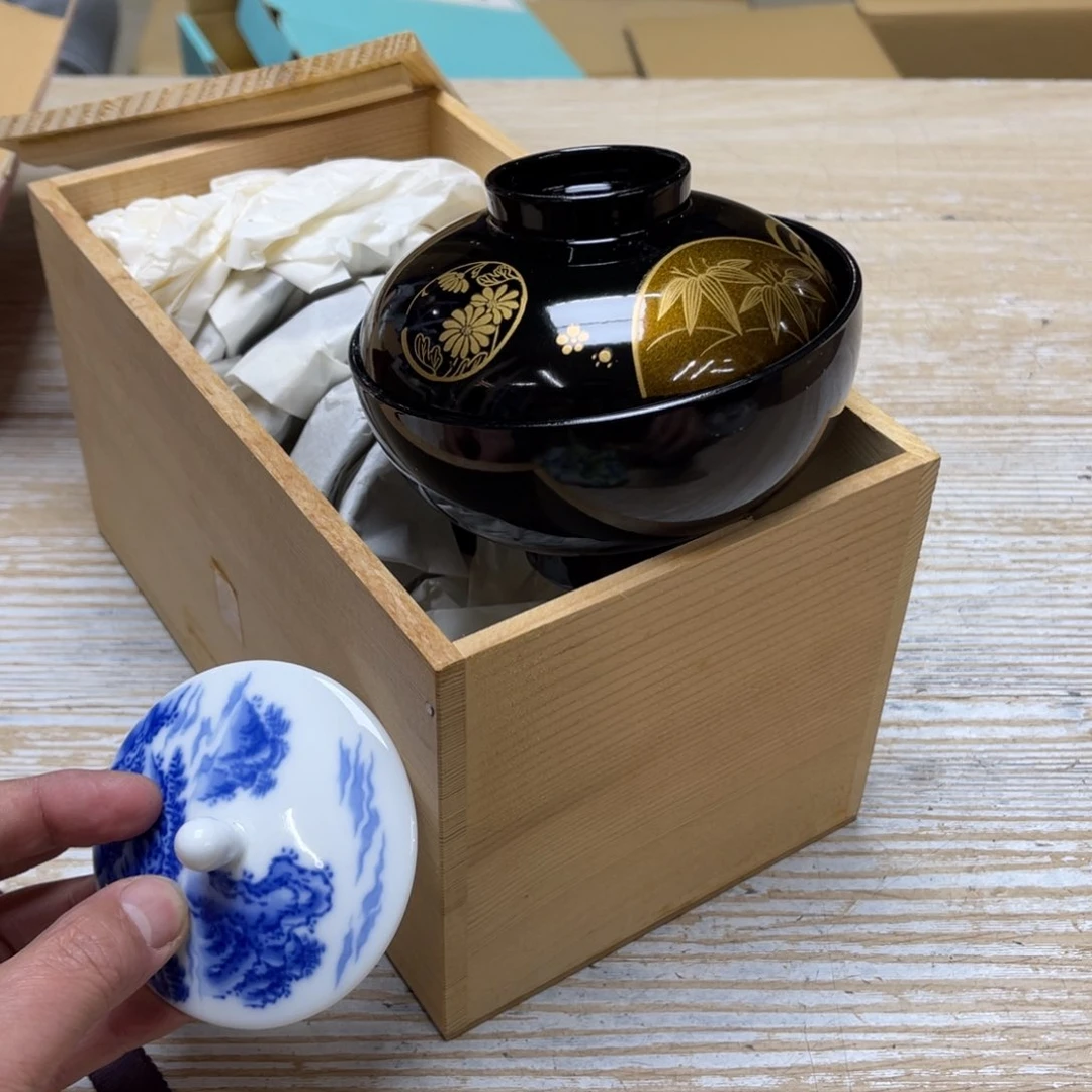 瓷片上****空密密麻麻的小故事和