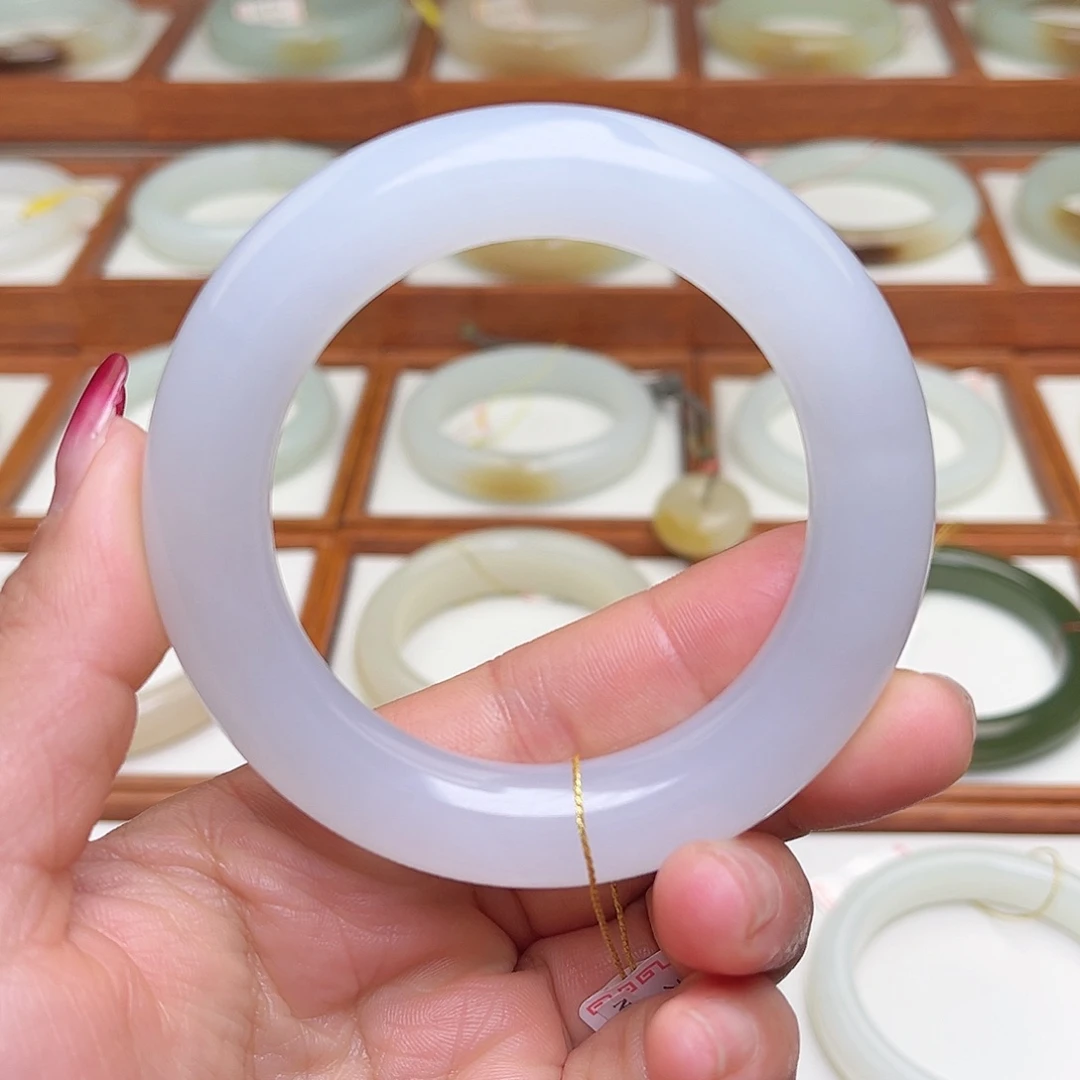 和田玉手镯未镶嵌54.6