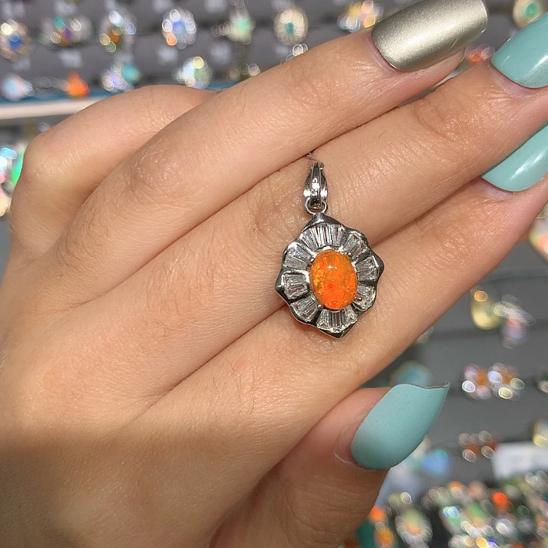 【闪购商品】欧泊银S925镶嵌吊坠z欧泊