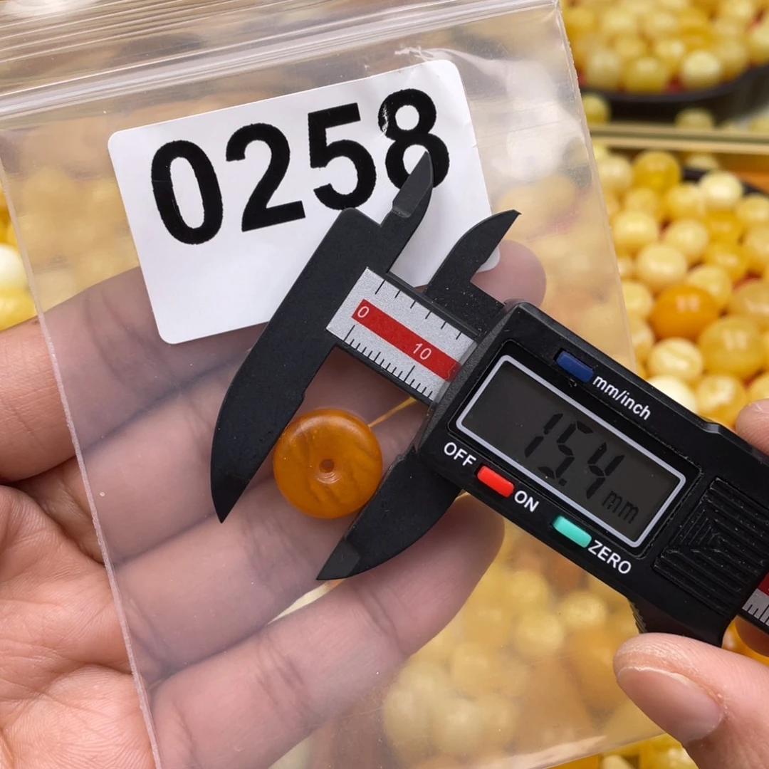 琥珀珠宝奇石未镶嵌15.4