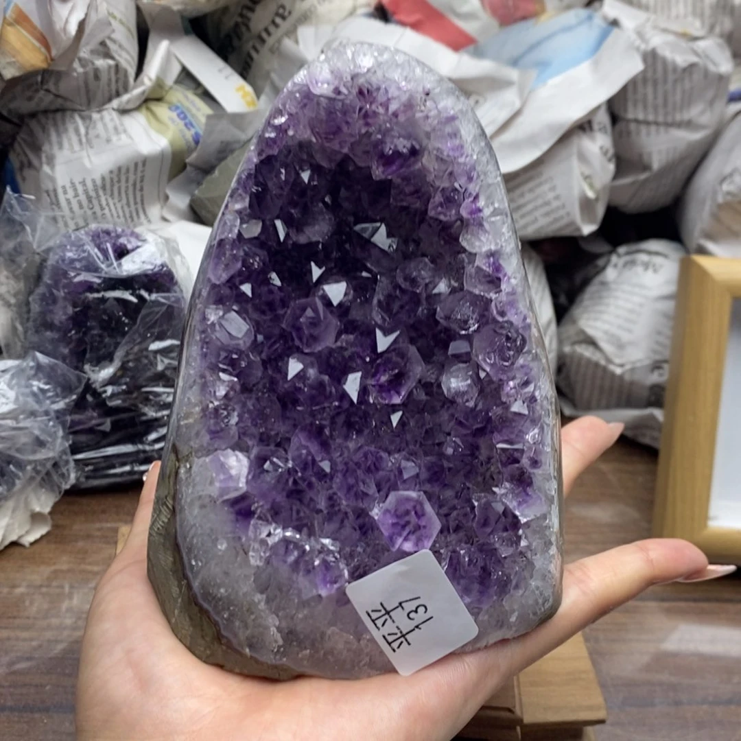 未镶嵌紫晶大型摆件（非配饰）