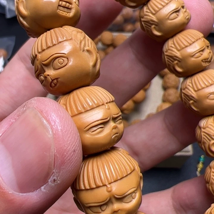 猴头核桃手串看看咯