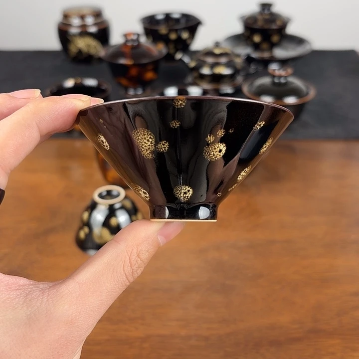 瓷点彩鹧鸪斑斗笠盏