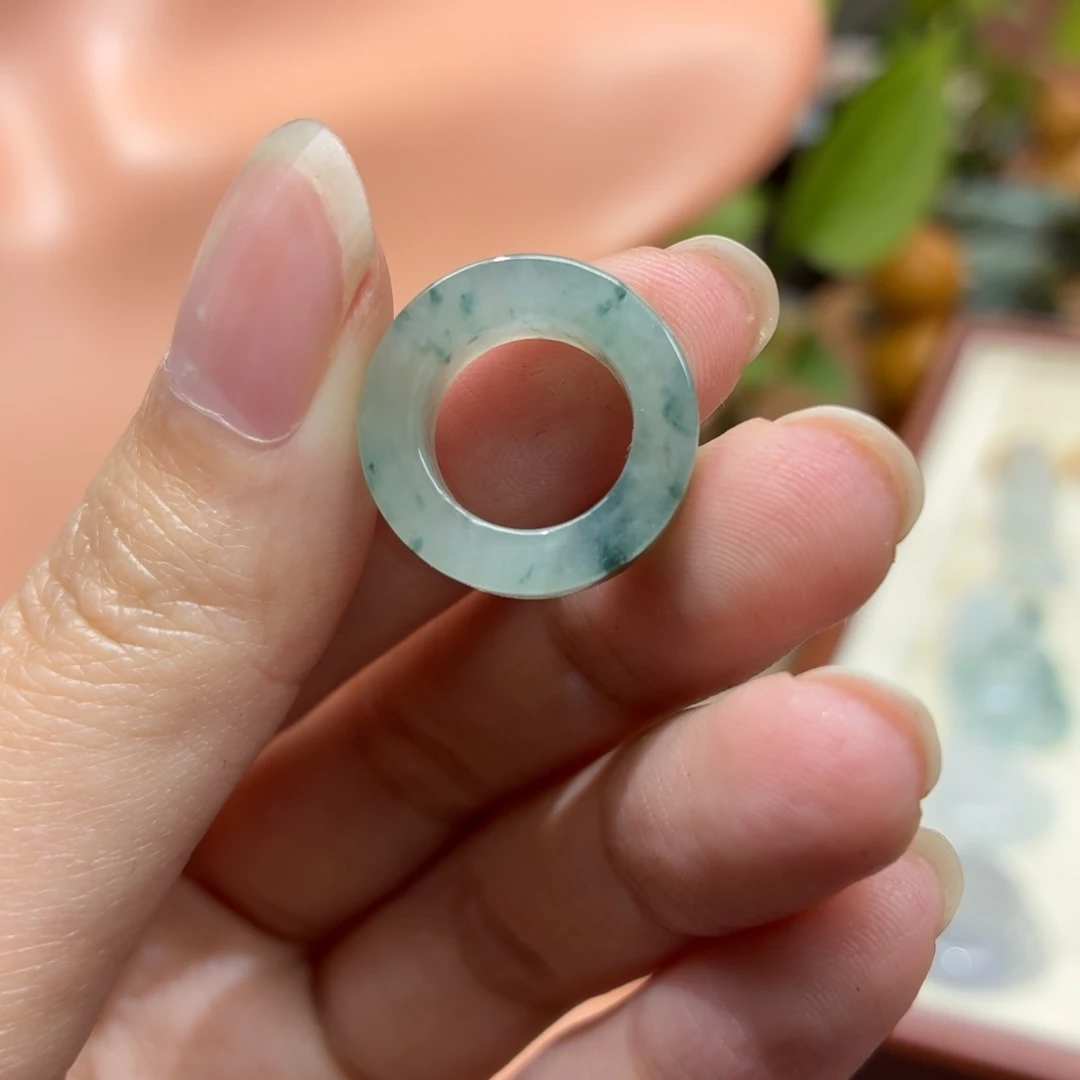 翡翠未镶嵌颈饰天然缅甸翡翠A货吊坠