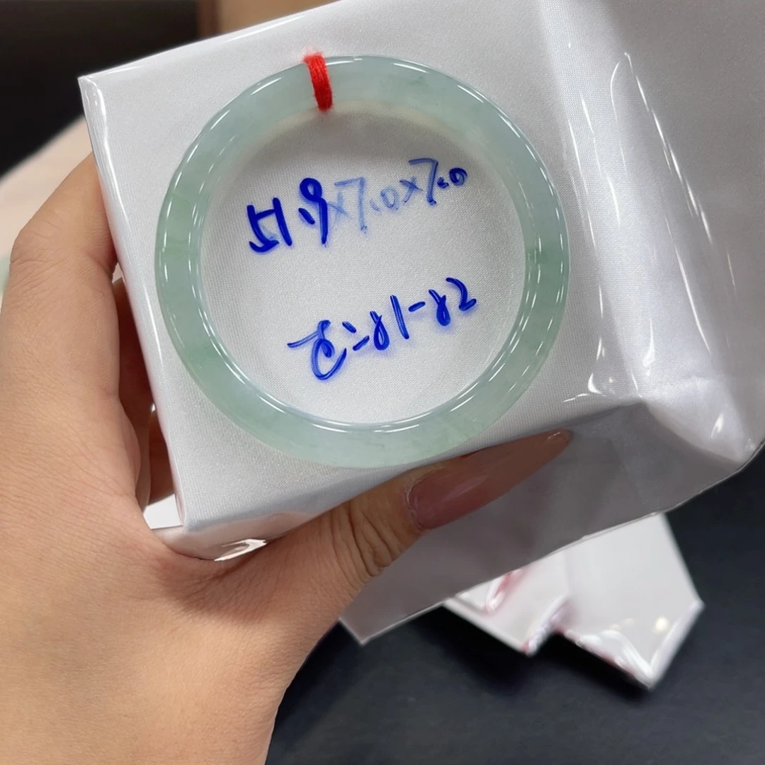 翡翠手镯未镶嵌✨翡翠