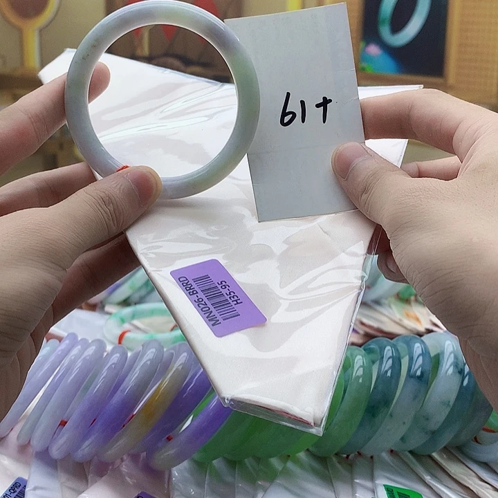 未镶嵌手镯翡翠翡翠