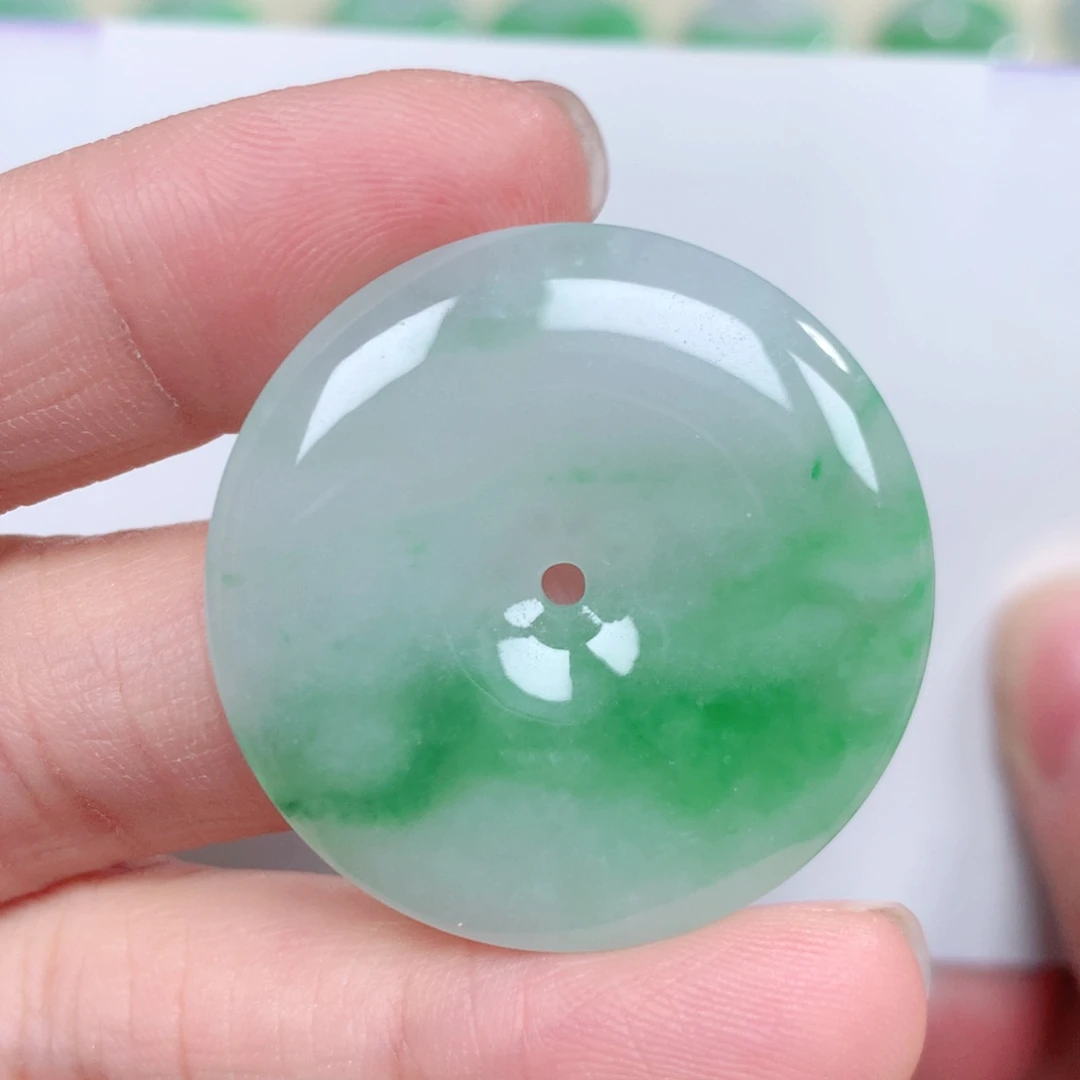 翡翠未镶嵌颈饰33.4-5.3