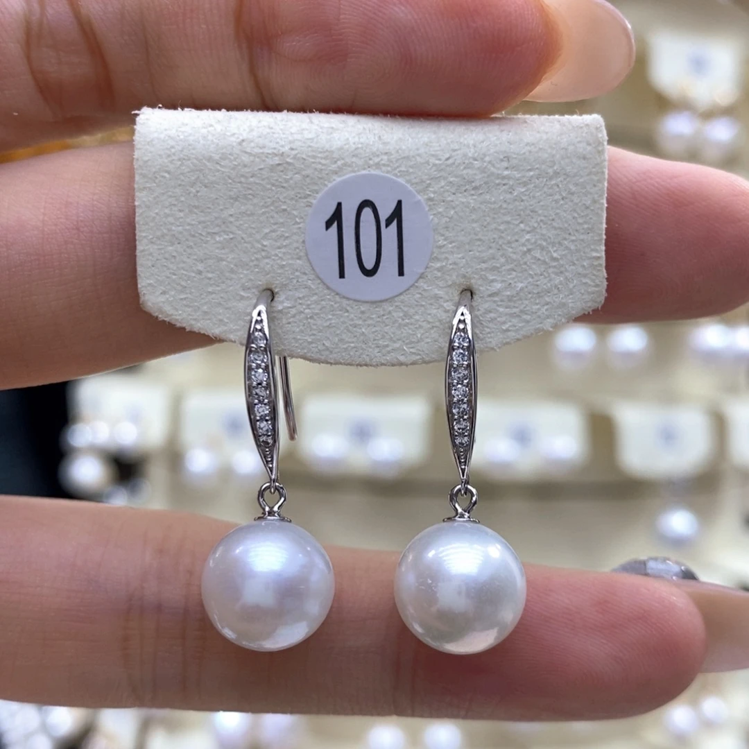 银S925镶嵌淡水珍珠耳饰