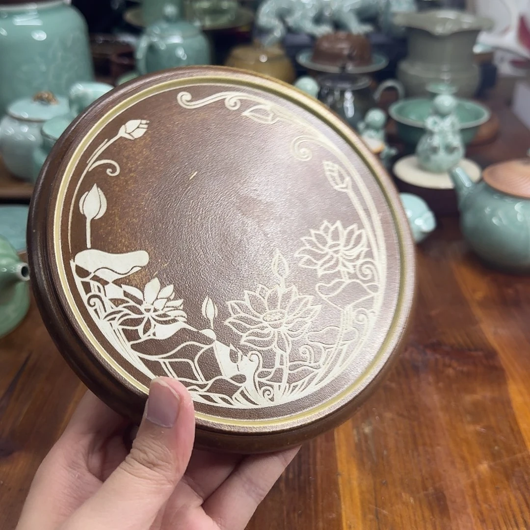 小仲龙泉青瓷微瑕54