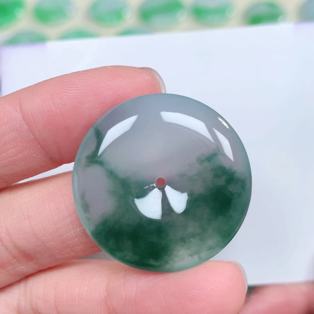 翡翠未镶嵌颈饰30-5.8