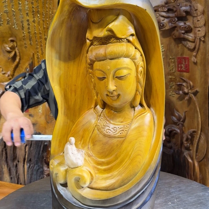 悠***雅香樟木长33厘米高68