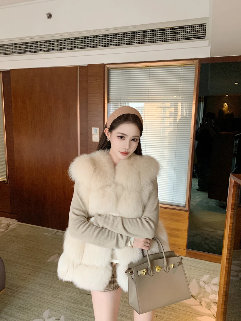 bobo皮草暖叙时光狐狸毛皮草毛毛马甲女背毛夹革显瘦2025秋冬新款