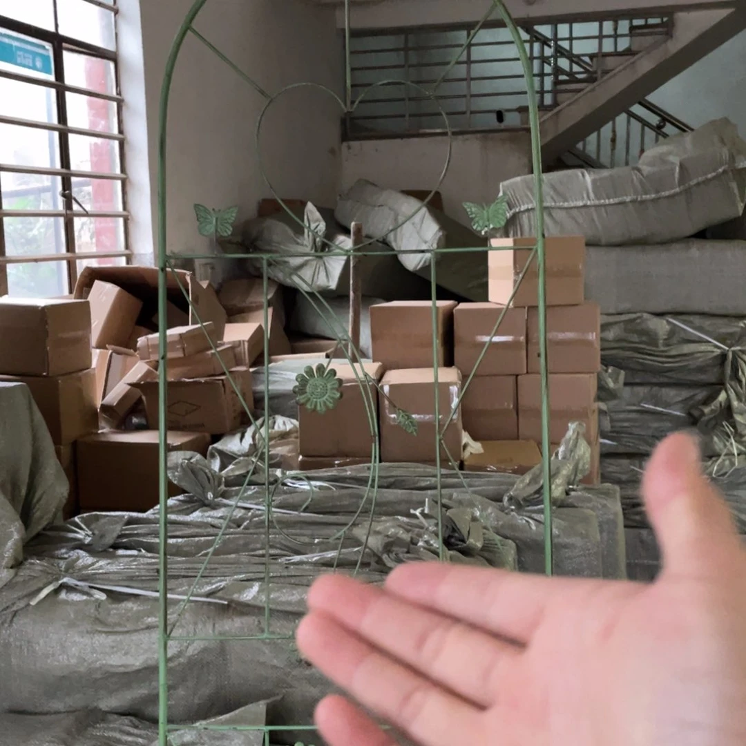 【闪购商品】铁艺大号爬藤架摆件