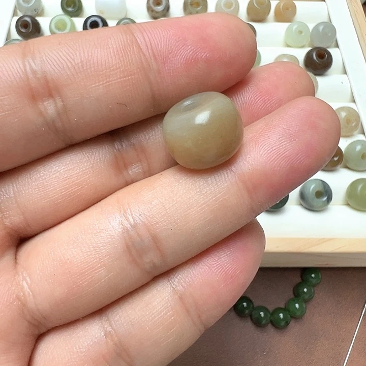 未镶嵌和田玉珠宝半成品浮**梦