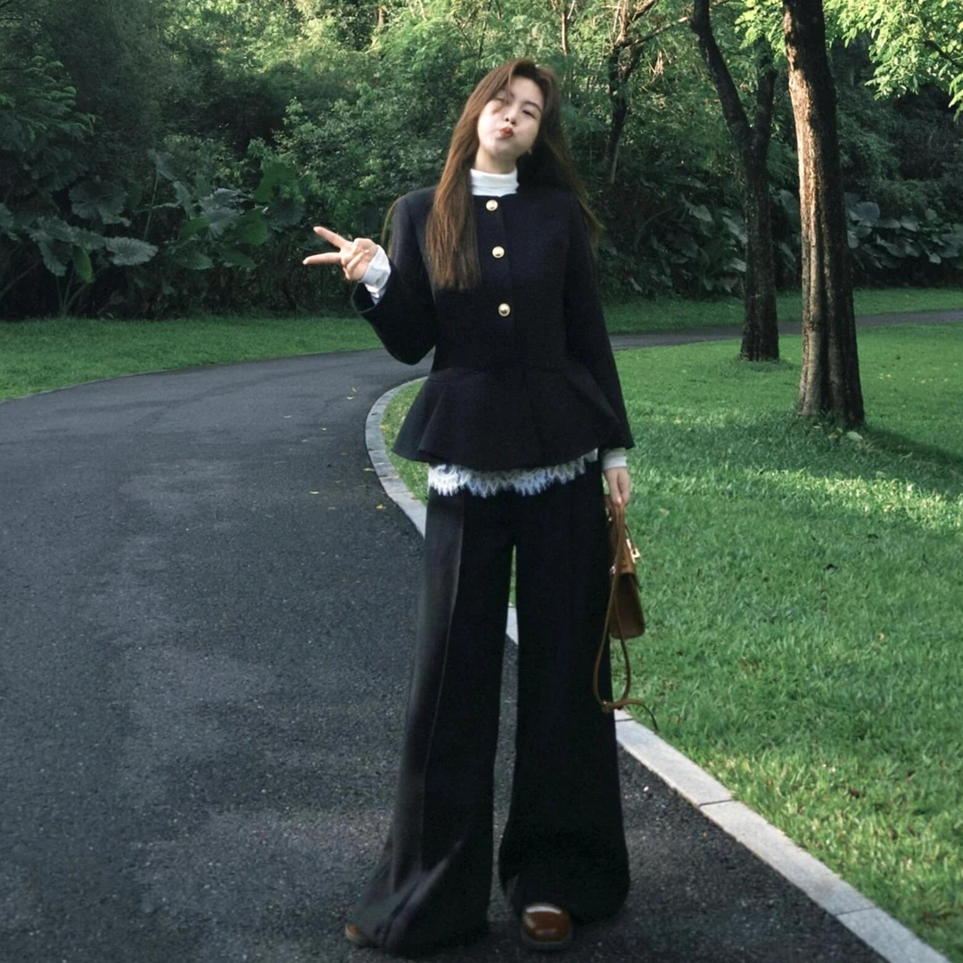 小香风黑色毛呢外套女2026秋冬新款富家千金气质显瘦休闲裤两件套