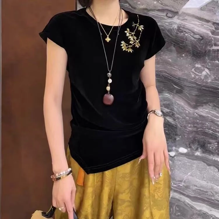 926/6360  时尚钉珠花朵设计感T恤褶皱收腰上衣女