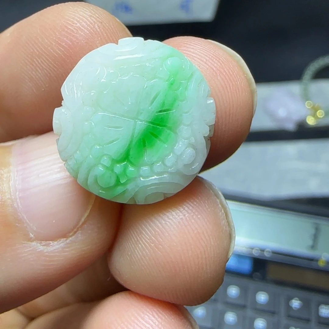 未镶嵌定制翡翠天然