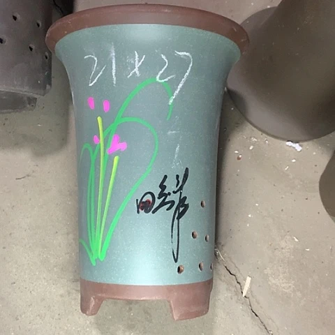 紫砂花盆紫砂的味道真的