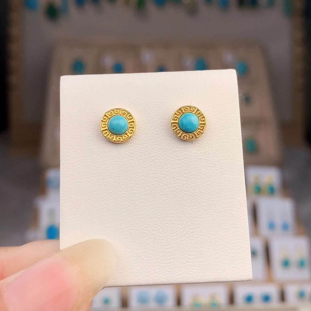 绿松石未镶嵌颈饰