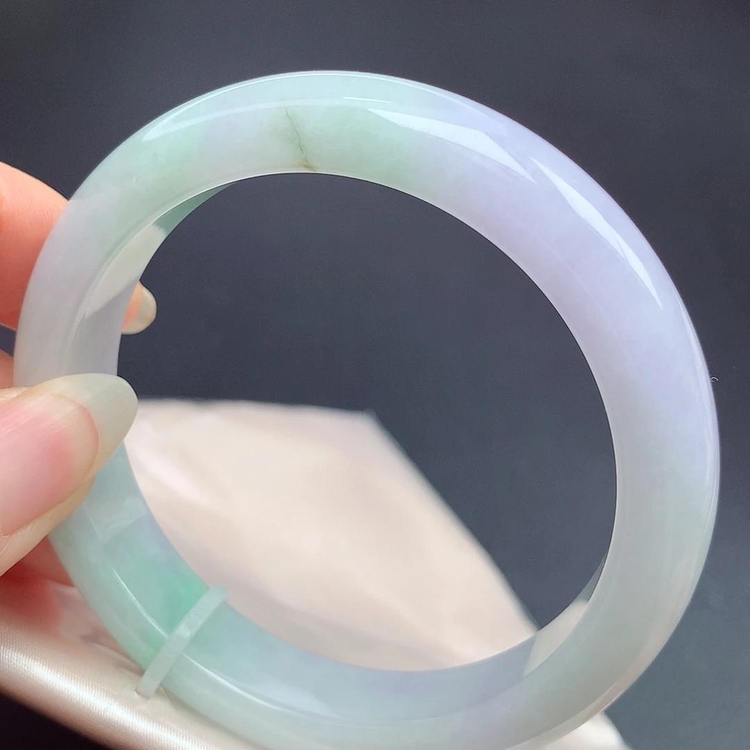 翡翠未镶嵌手镯56.6圈口