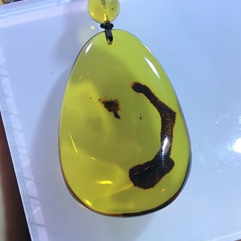 琥珀颈饰未镶嵌福利特色植物吊坠