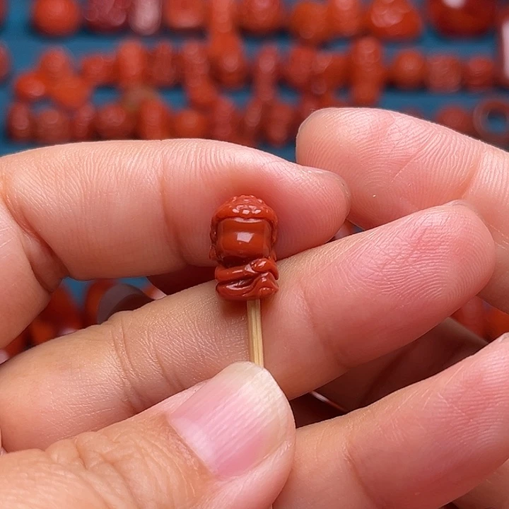 南红玛瑙未镶嵌配饰无相佛8.4mm