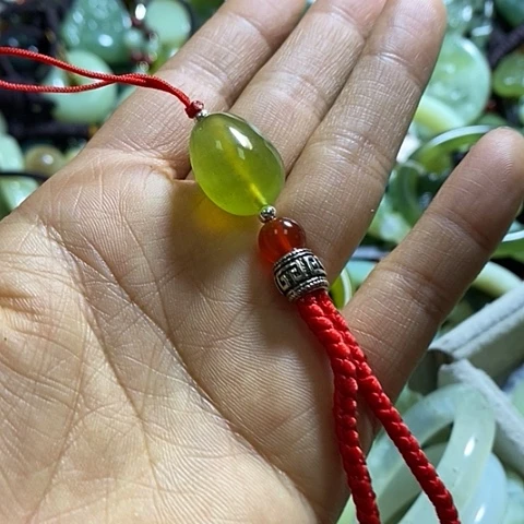 岫玉手机挂件未镶嵌